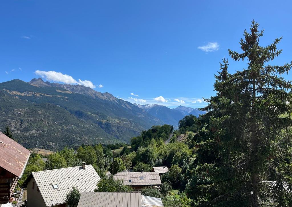 Φυσικό τοπίο κοντά σε αυτή η παραθεριστική κατοικία