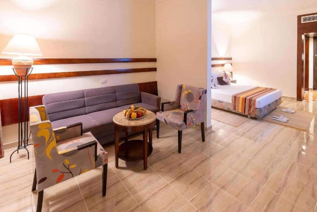 Malikia Resort Abu Dabbab - 13