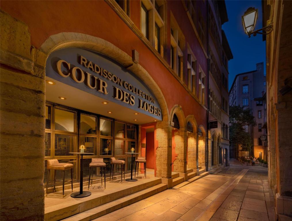 Cour des Loges Lyon, A Radisson Collection Hotel - Resim 1