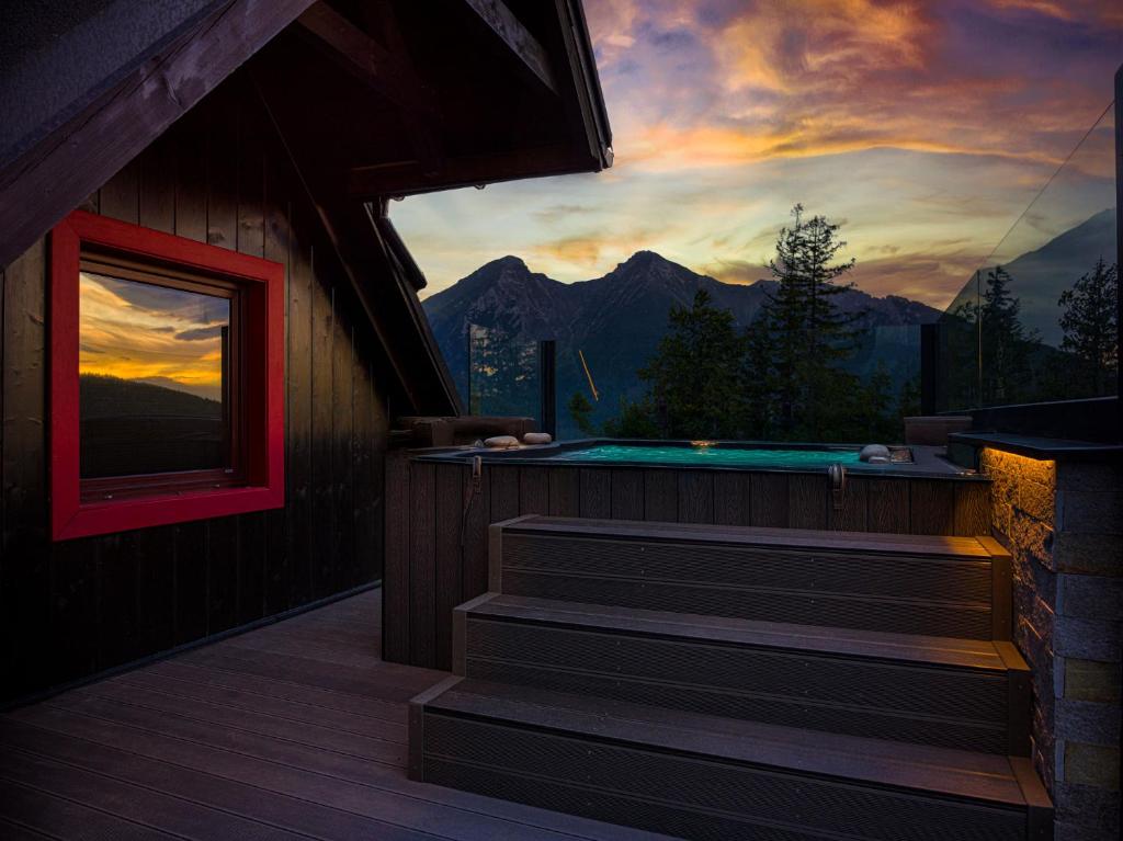 Nespecifikovaný výhled na hory nebo výhled na hory při pohledu z apartmánu Strachan