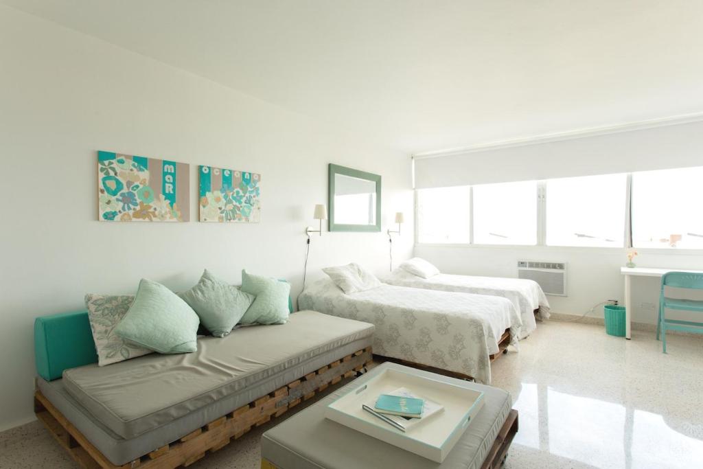 Ocean Park Beach View Studio