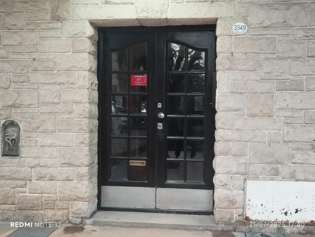 Facaden eller indgangen til Departamento La Perla