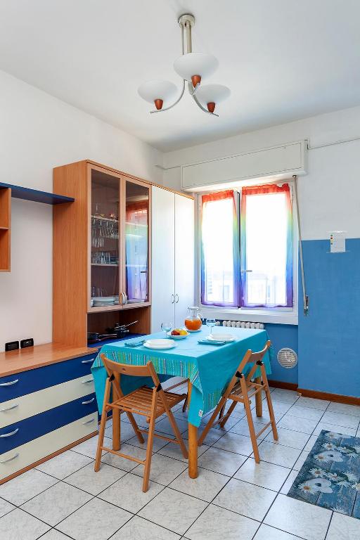 Erasmus Home