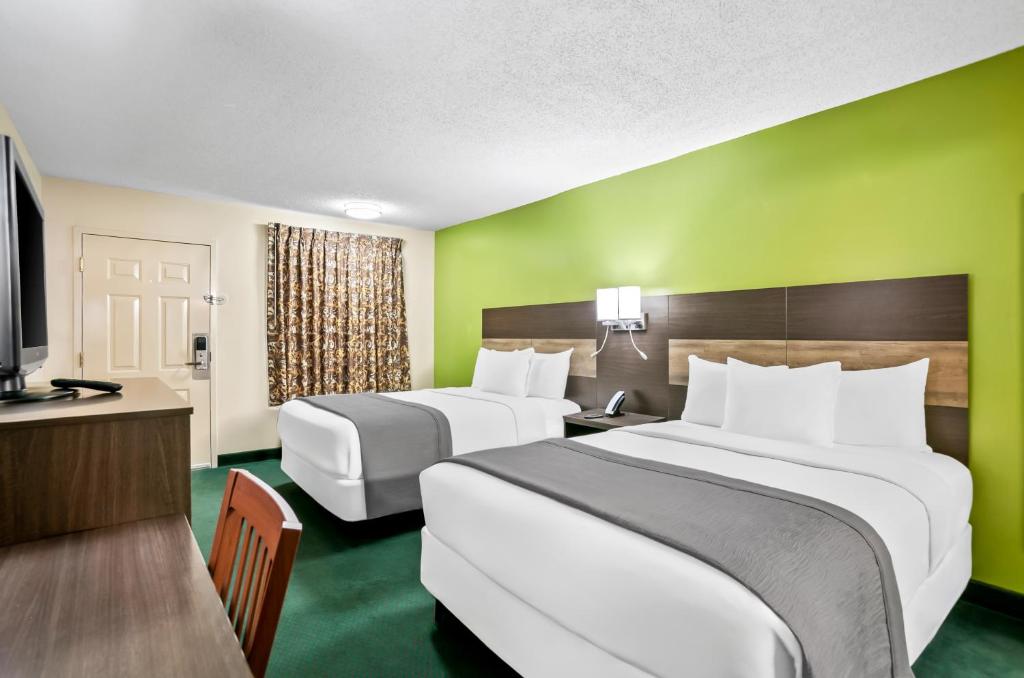 Americas Best Value Inn - Rome - Tweepersoonskamer Met 2 Tweepersoonsbedden - Roken
