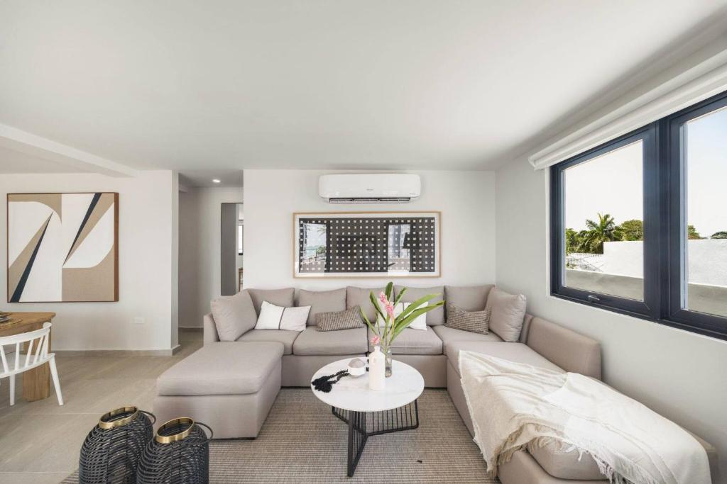 OV Penthouse - SEA, SUN andBLISS
