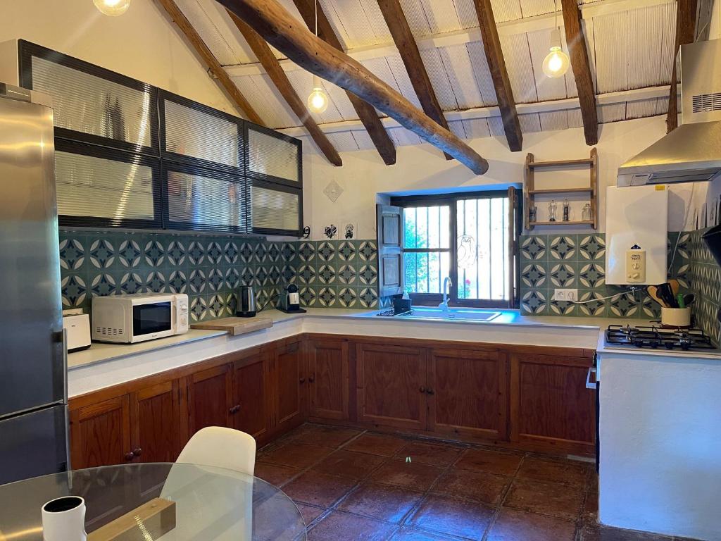 Køkken eller tekøkken på Finca El Búho Oak Natural Park