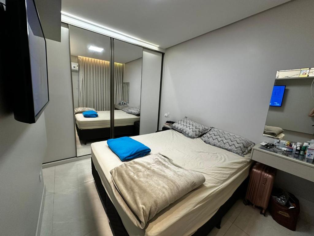 Postel nebo postele na pokoji v ubytování Apartamento 2 quartos cop30