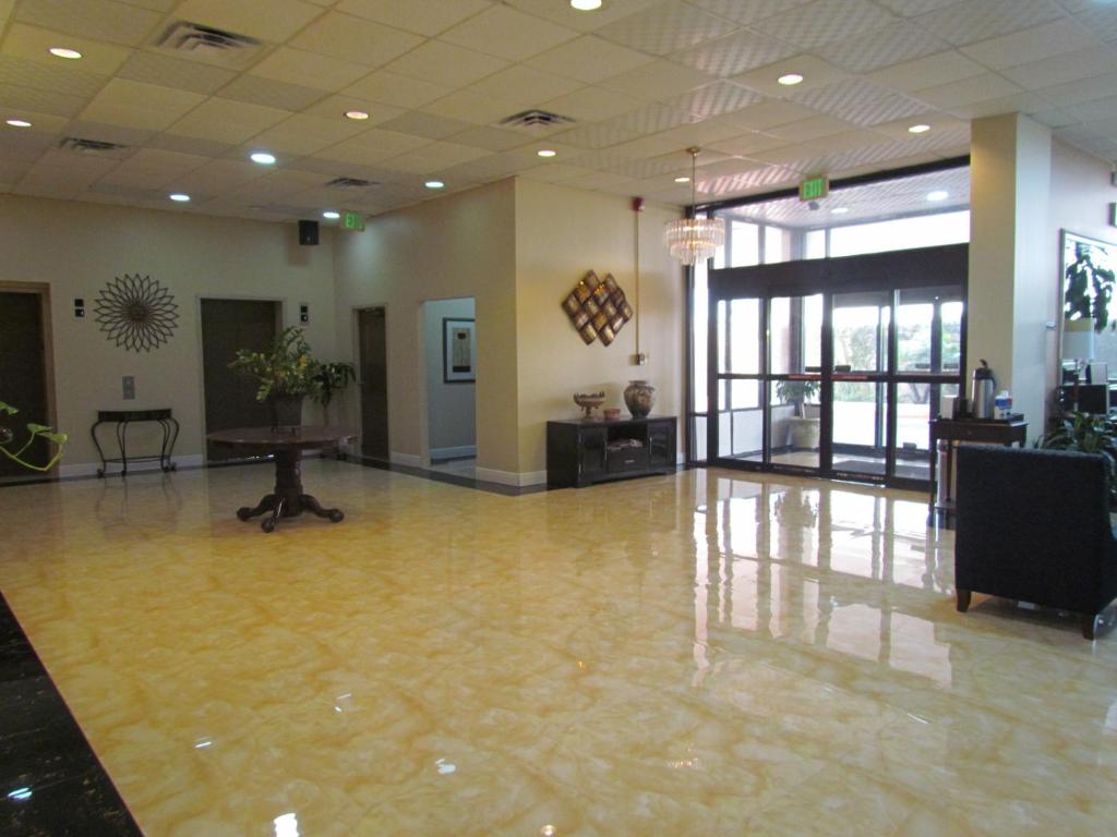 Vstupní hala nebo recepce v ubytování Romana Hotel - Houston Southwest