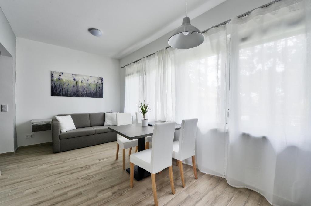 Część wypoczynkowa w obiekcie Villa Oliver 2 Siófok