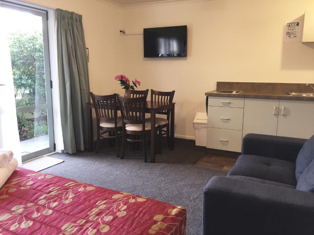 Alcala Motor Lodge - Resim 19