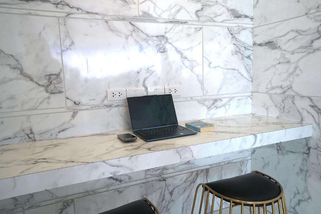 Cubic Pratunam - Resim 28