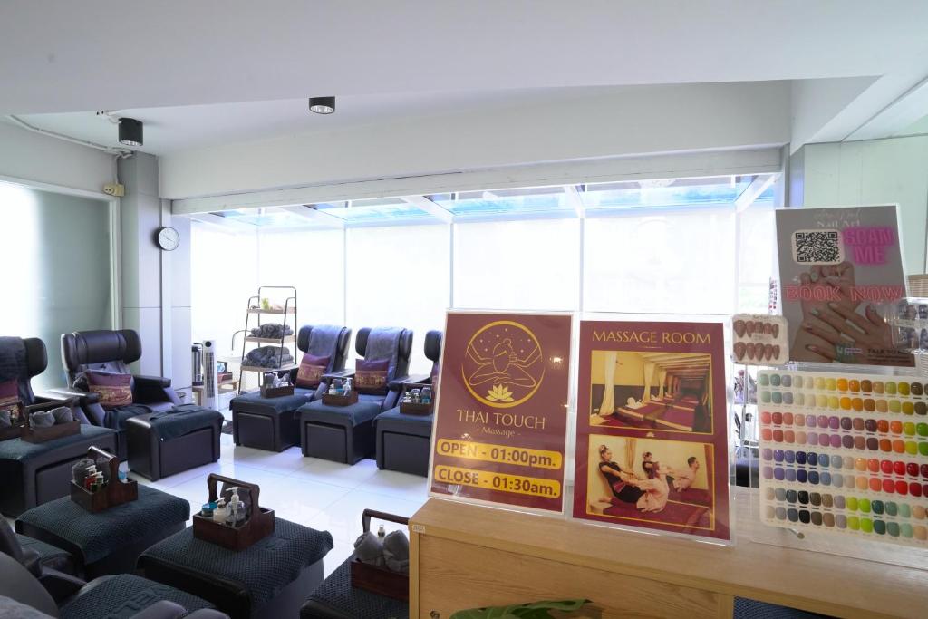 Cubic Pratunam - Resim 5