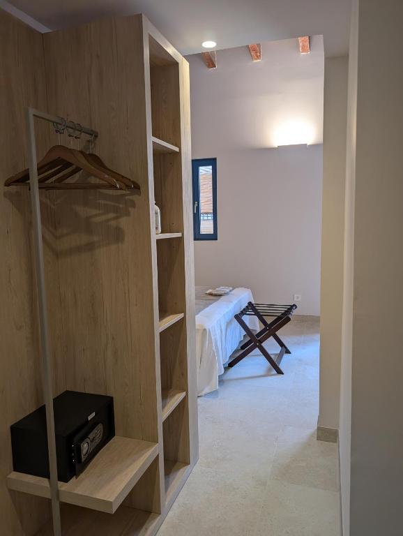 Hotel San Lorenzo Catedral - Resim 11