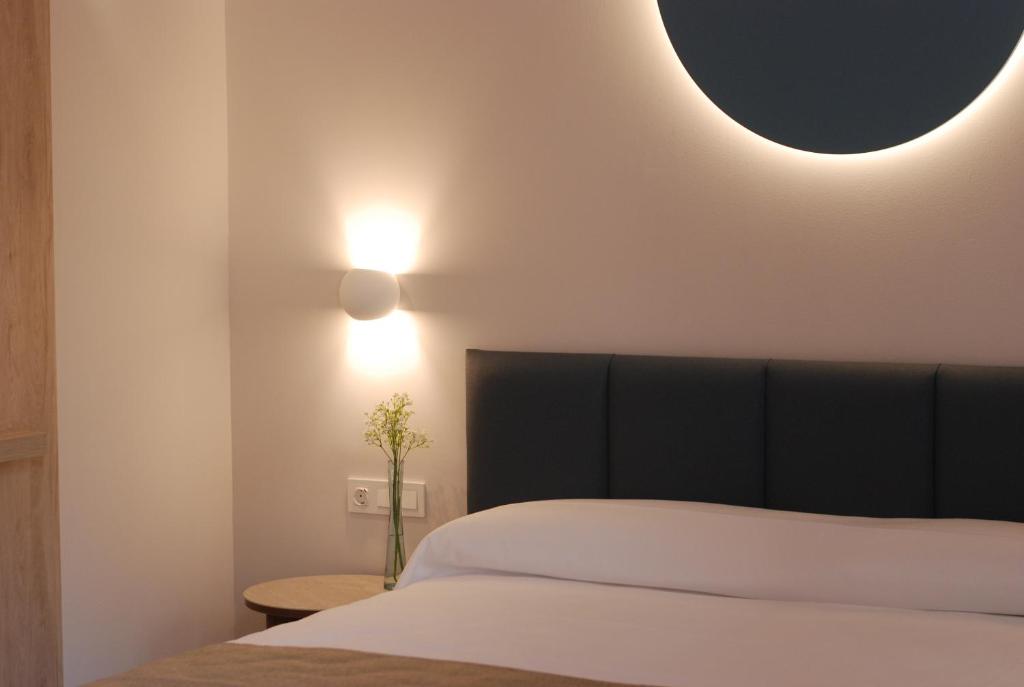 Hotel San Lorenzo Catedral - Resim 16