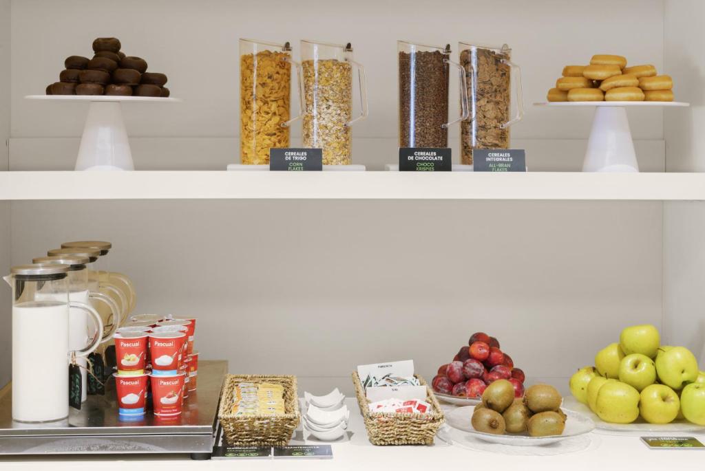 B&B HOTEL Zaragoza Royal - Resim 15