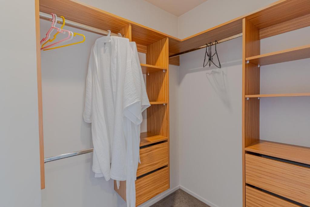 48 Chands - Resim 17