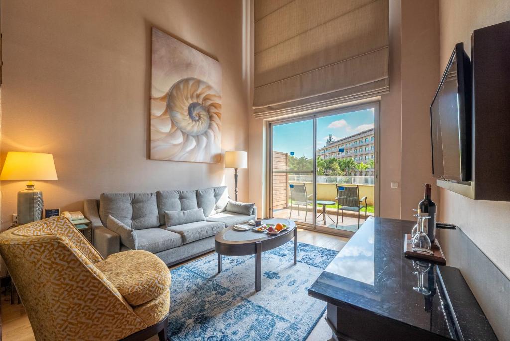 Kaya Palazzo Golf Resort - 