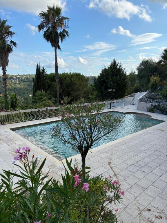 Πισίνα στο ή κοντά στο Villa Gloria Nouvel Hôte