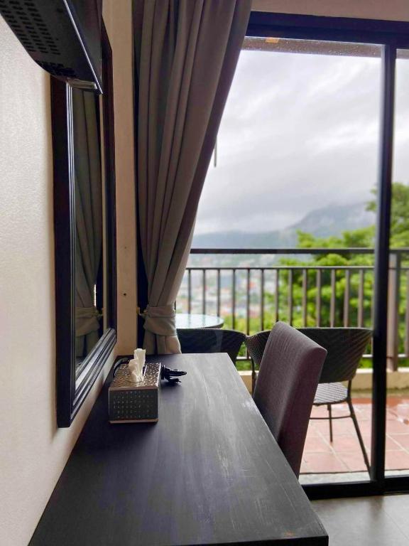 Sunset Bay View Phuket - Resim 34