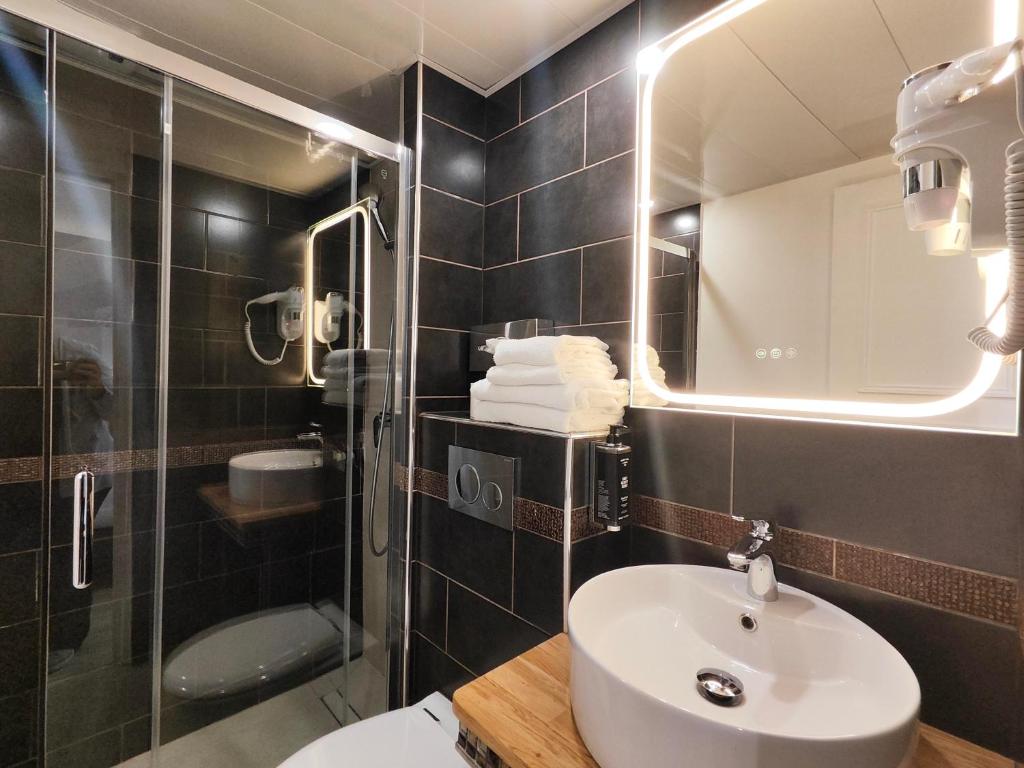 Atelier Montparnasse Hôtel - Resim 29