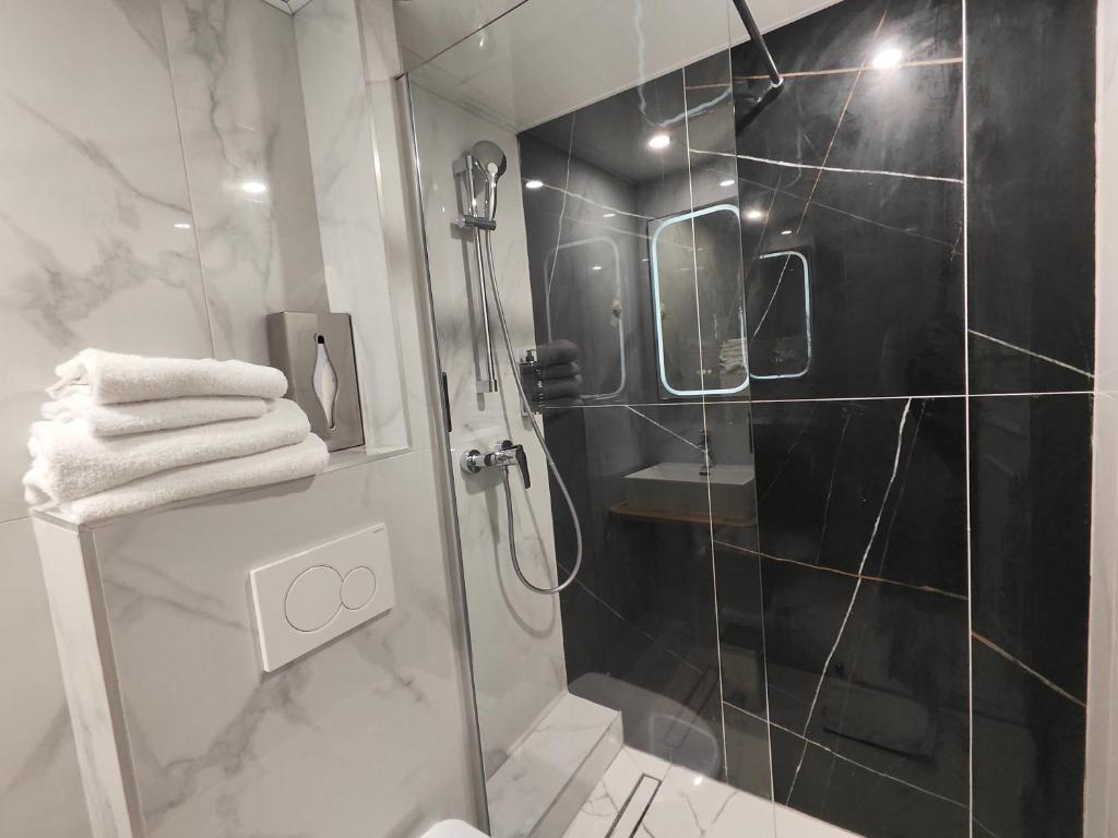 Atelier Montparnasse Hôtel - Resim 32