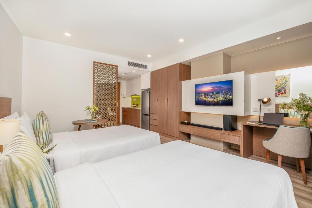 Studio Twin Room City View with Afternoon Tea once per stay