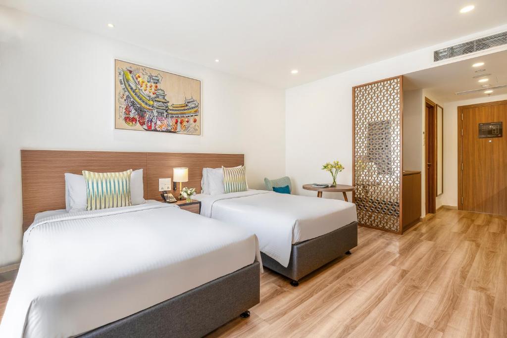 Studio Twin Room City View with Afternoon Tea once per stay