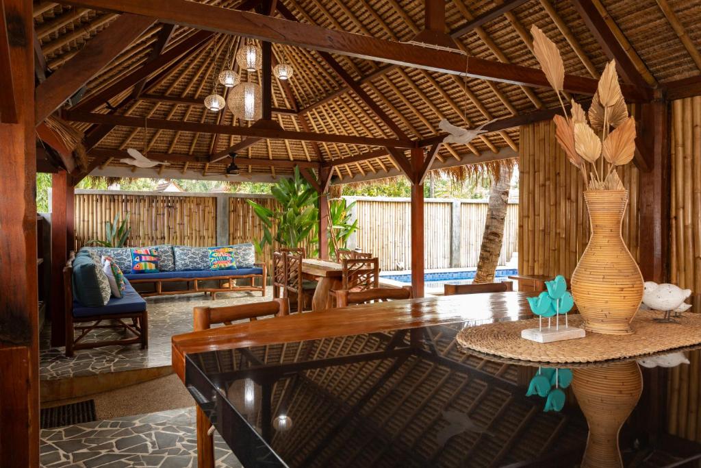 Χώρος καθιστικού στο The New Gili Kolanta Indah