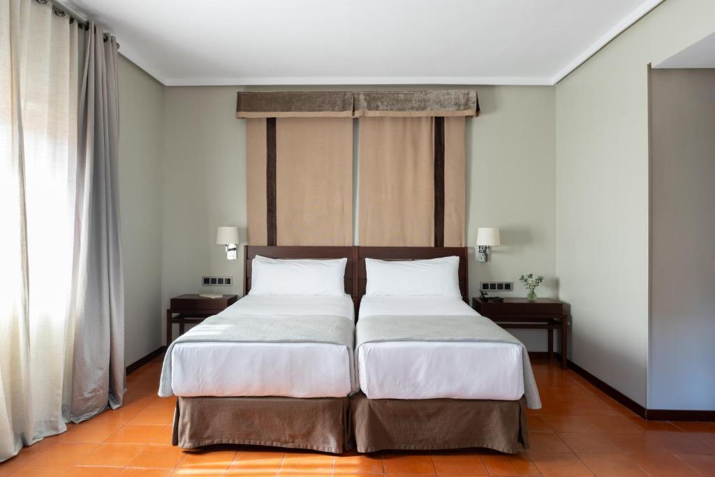 Parador de Caceres - 8