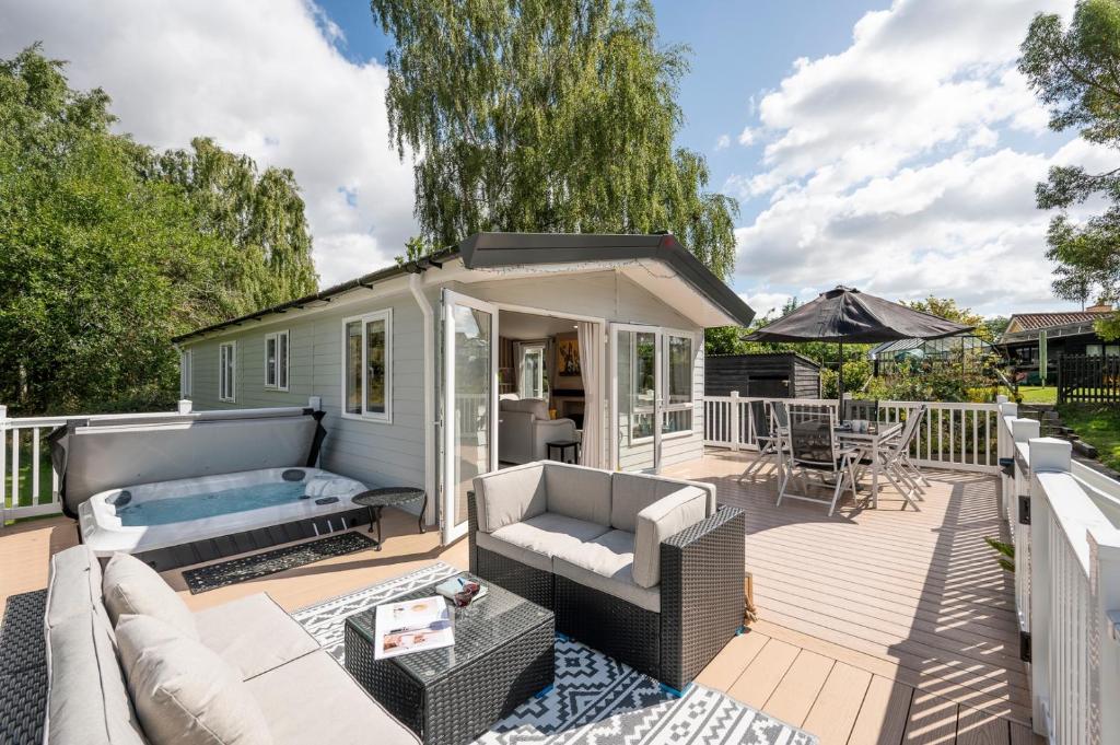 The Cabin, Ufford - Housity