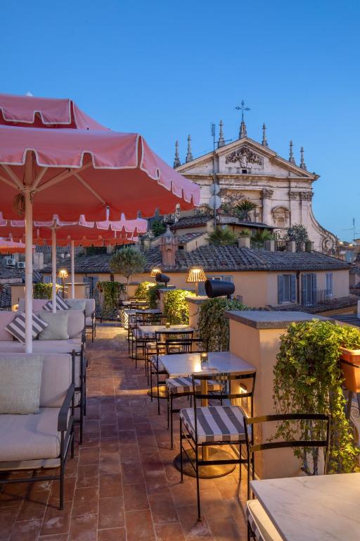 9Hotel Cesari - Resim 20