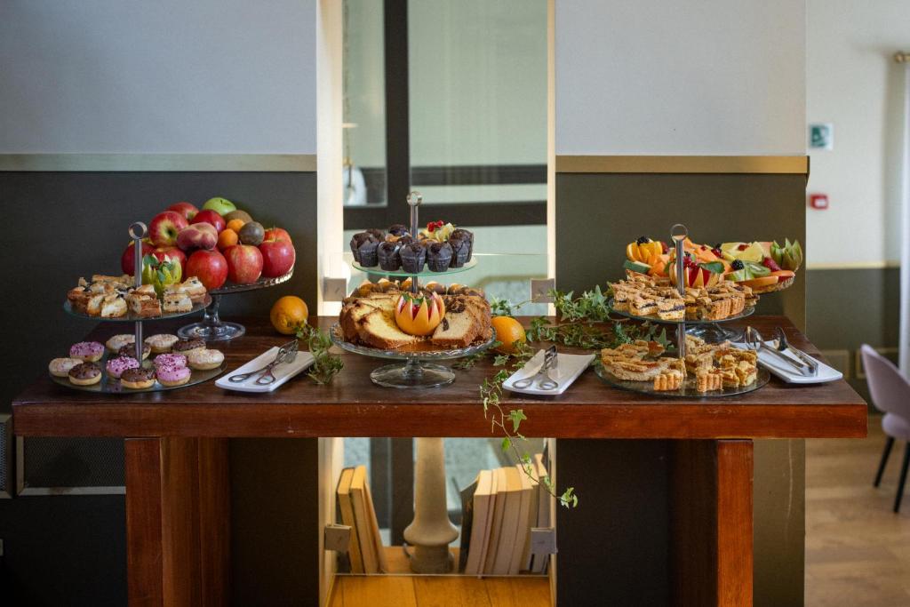 9Hotel Cesari - Resim 30