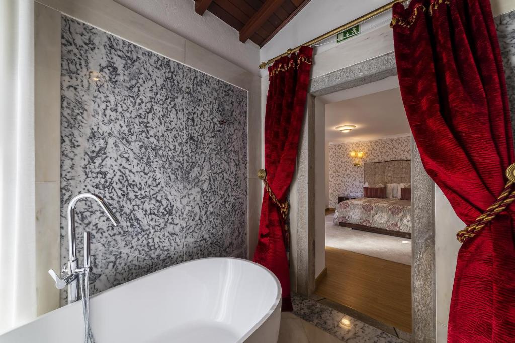 Sintra Marmoris Palace - 10