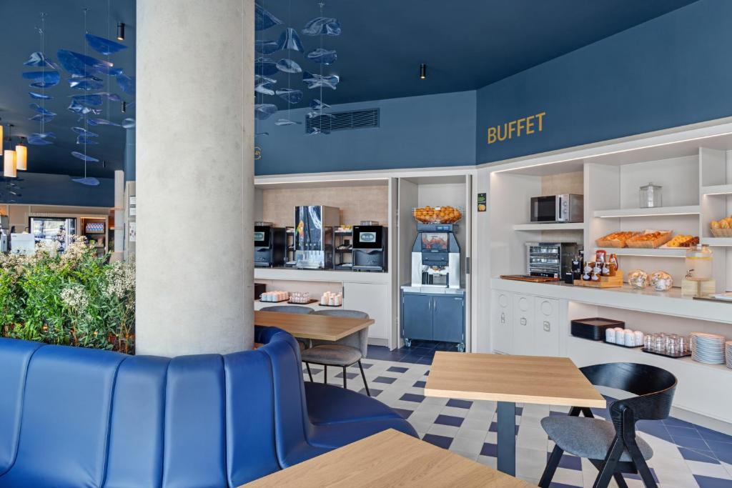 B&B HOTEL Alicante Aeropuerto - Resim 20