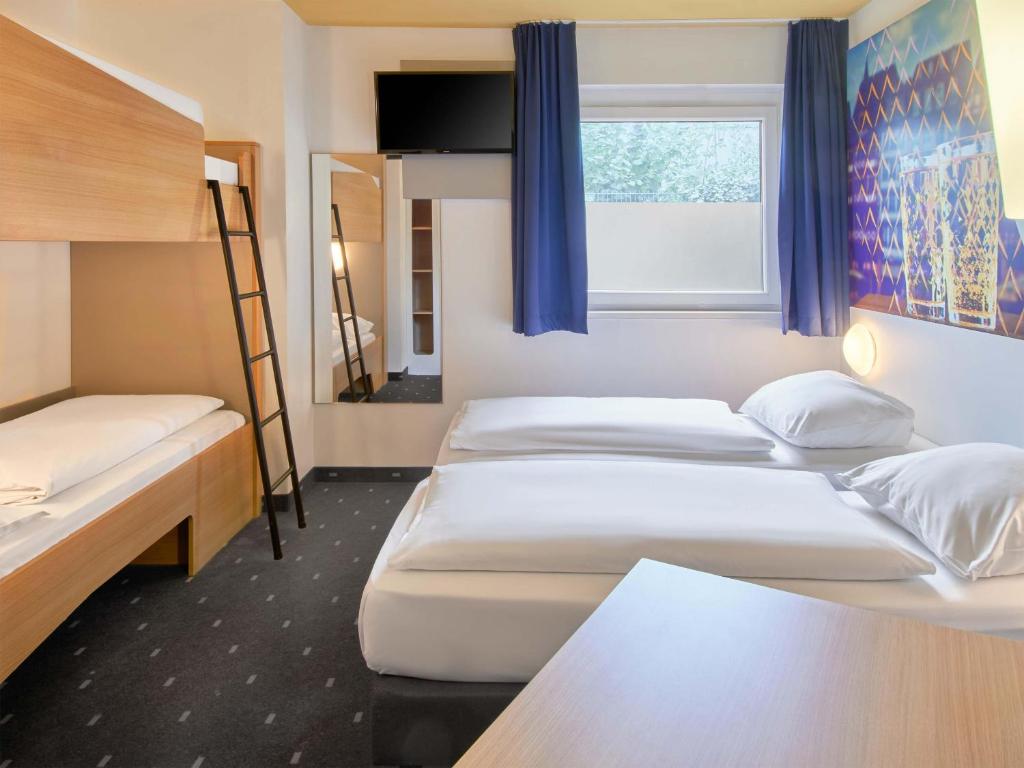 B&B Hotel Frankfurt-Nord - Resim 8