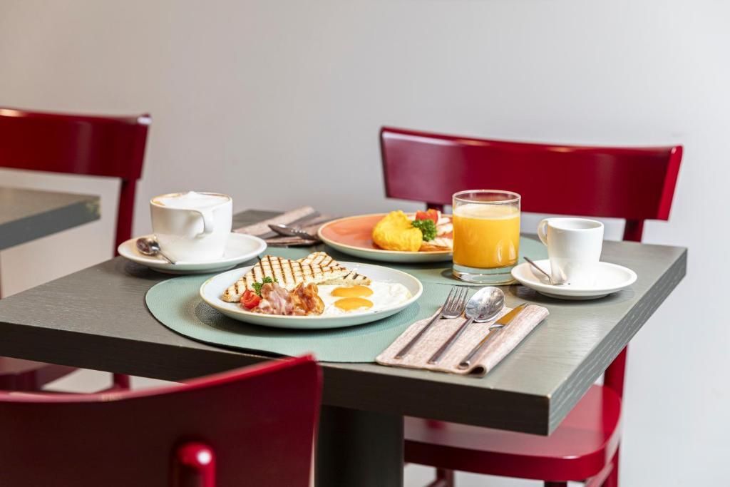 Savona 18 Suites - Resim 24