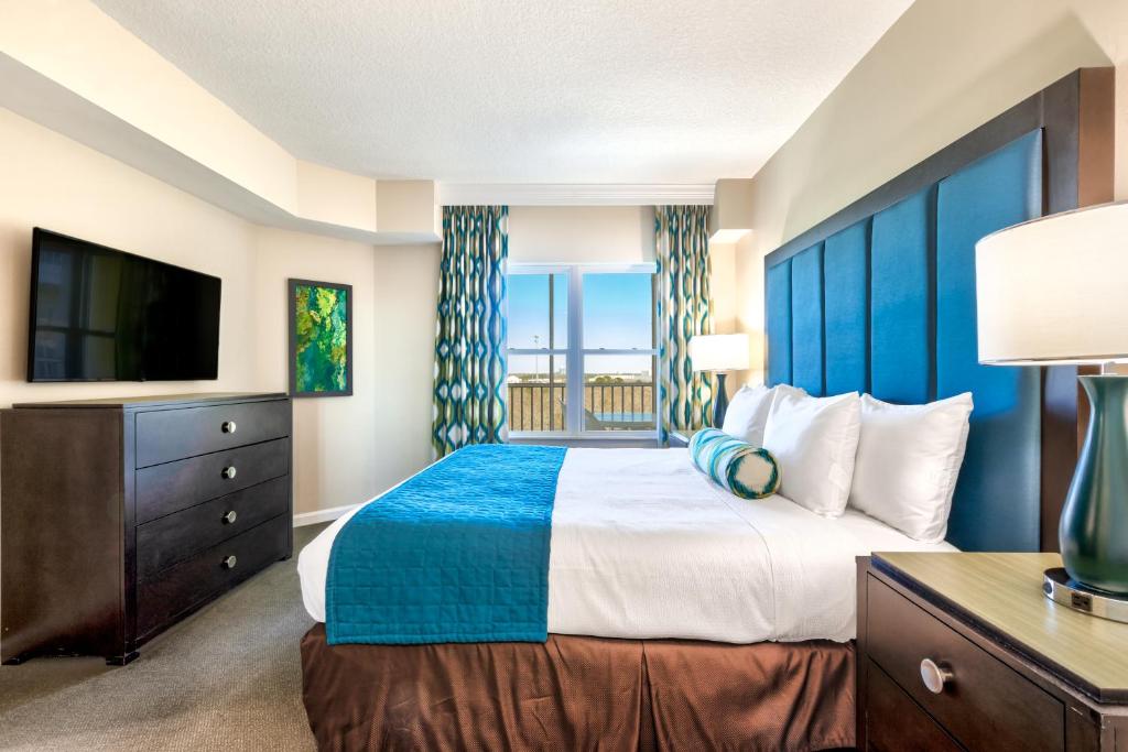 Vacation Village at Parkway - 