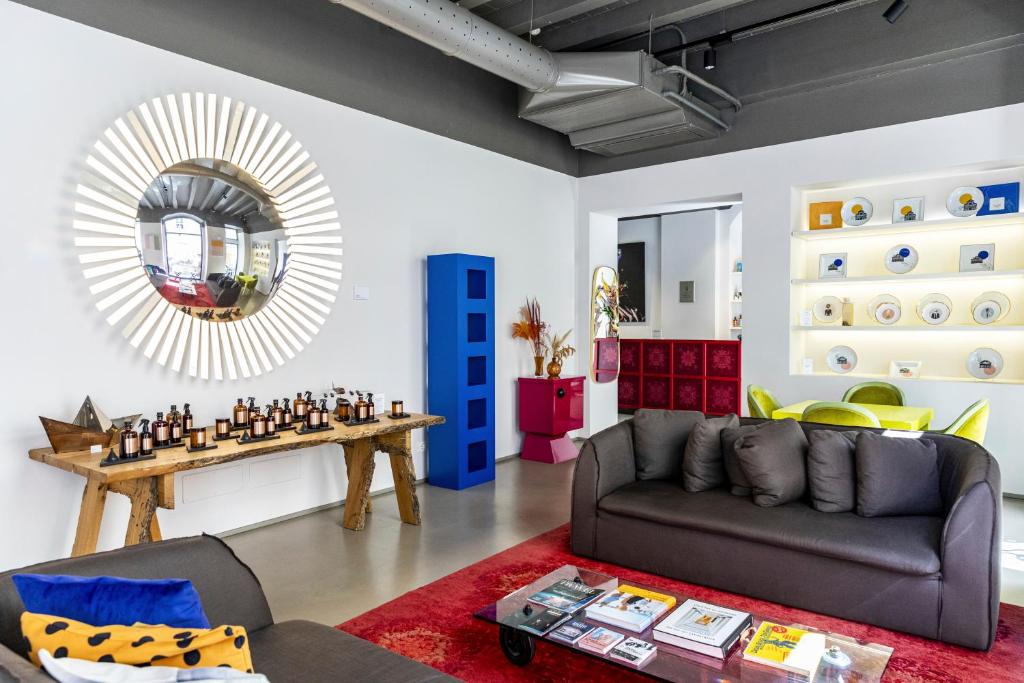 Savona 18 Suites - Resim 8