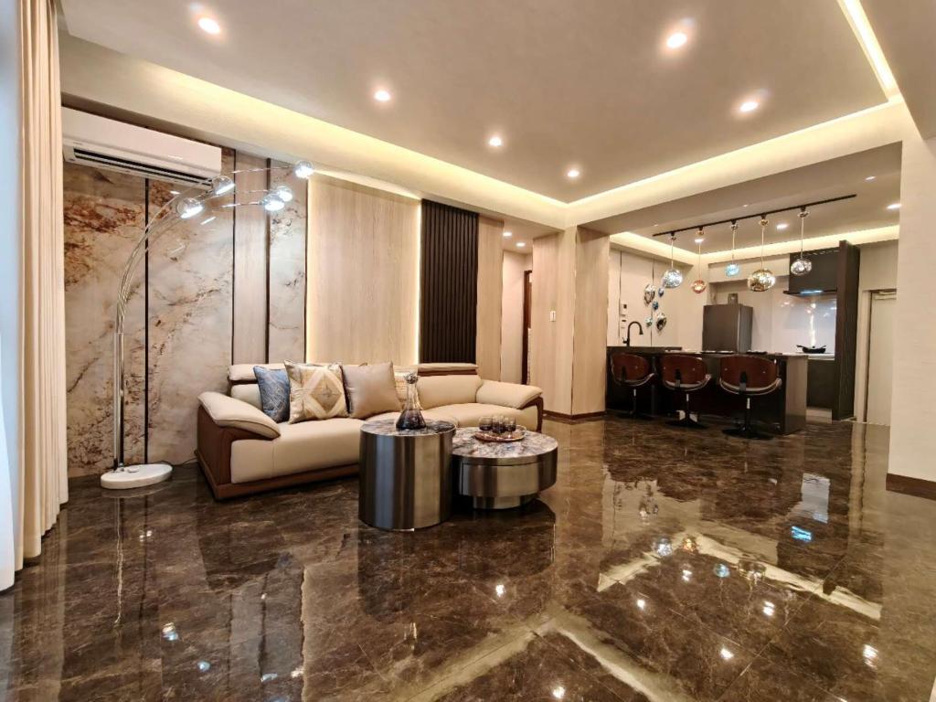 A1 Shinjuku JR St 8 mins 4 bedrooms and 1 living room 2bathrooms 2toilets Max 12P Direct to Shinjuku Ueno Ginza Shibuya Ikebukuro Yoyogi Shinagawa 新宿区 高田马场车站8分钟 4室1厅2浴室2卫生间 最大12人