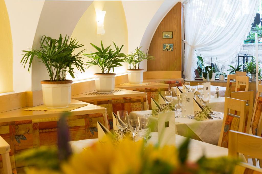 Restaurace v ubytování Hotel Markushof - Adults only