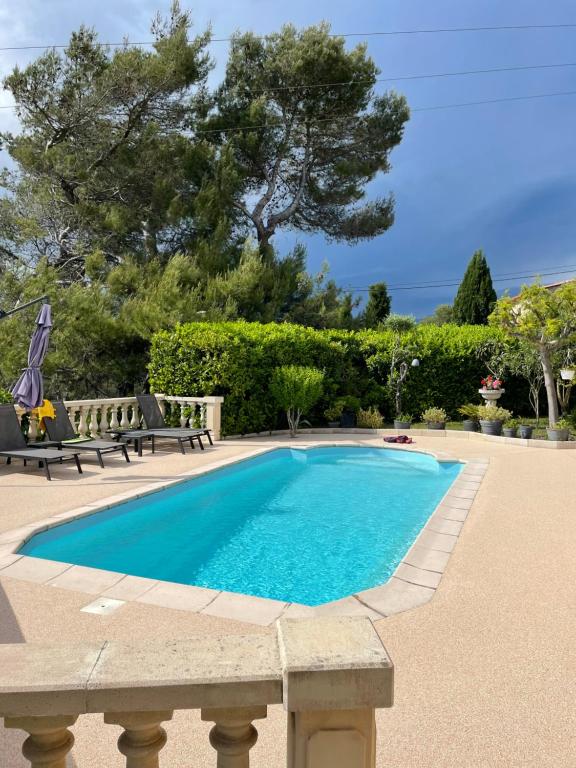 Charmante Villa à 15 min de Nice avec piscine - Villa With Private Pool