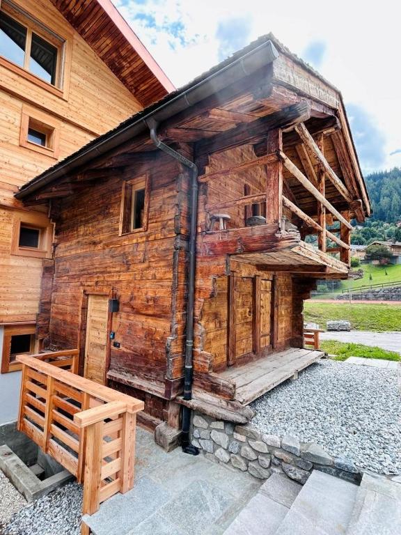 The Mazot - Resim 16