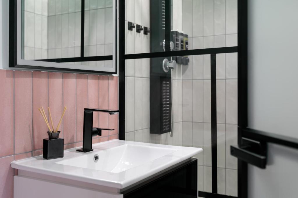 Charm Beach Retreat - Resim 33