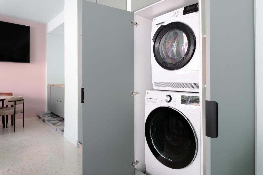 Charm Beach Retreat - Resim 42