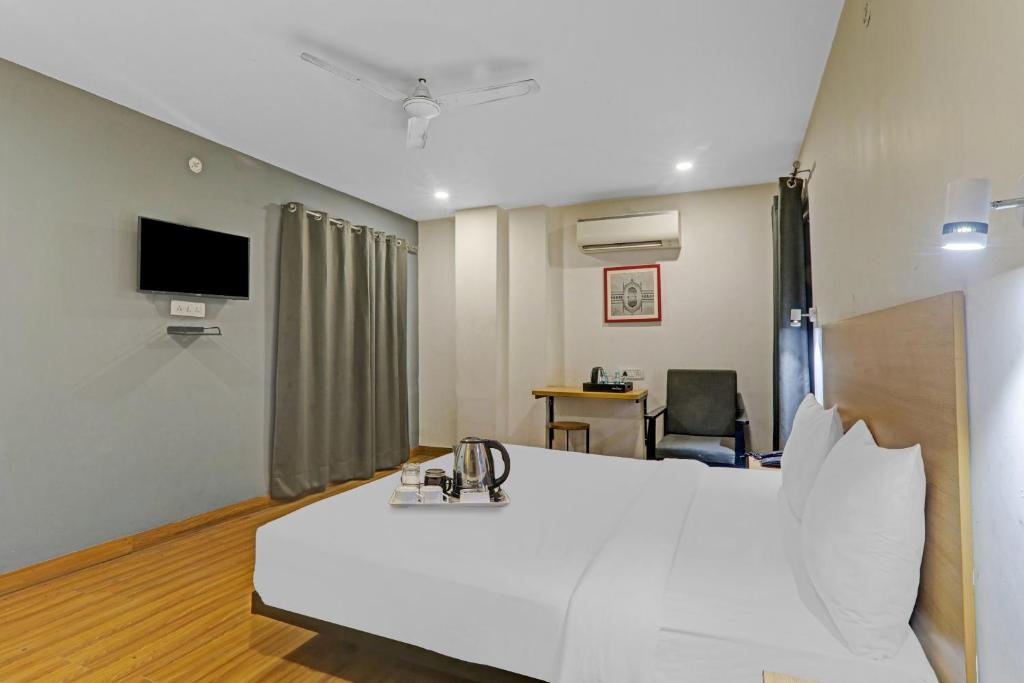 Μια τηλεόραση ή/και κέντρο ψυχαγωγίας στο Townhouse The Shubham