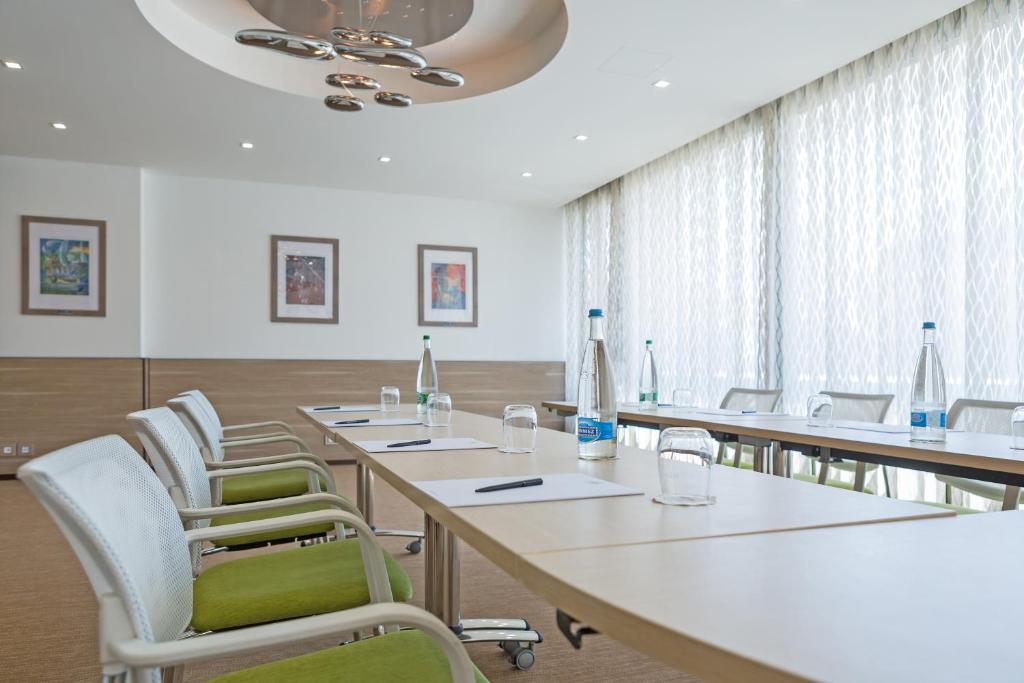 Zona de negocis o sala de conferències de Continental Hotel Lausanne
