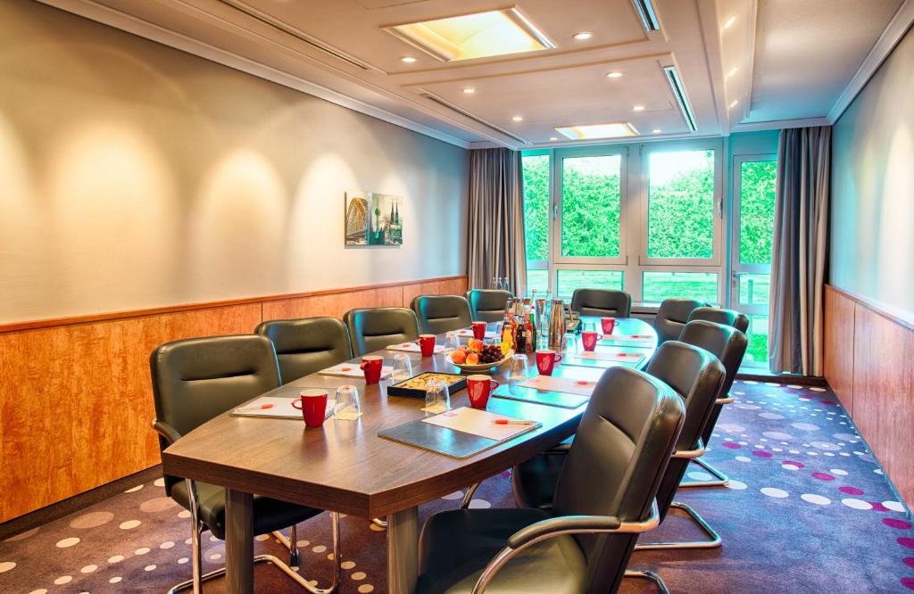 Leonardo Hotel Köln Bonn Airport - Resim 43