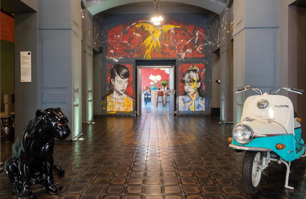 NYX Hotel Prague by Leonardo Hotels - Resim 12