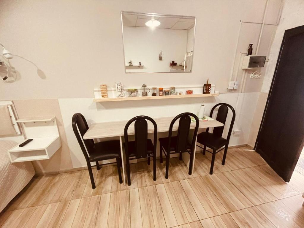 Ezeiza 1 Nuestro lugar a 15 minutos del aeropuerto TRANFER OPCIONAL DESDE Y AL AEROPUERTO DE EZEIZA 