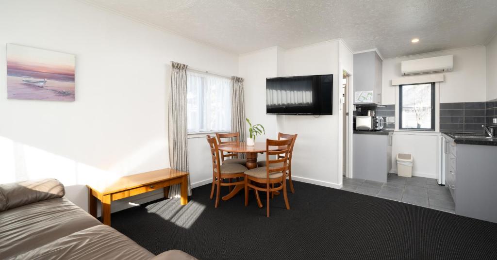 Grove Park Motor Lodge - Resim 42